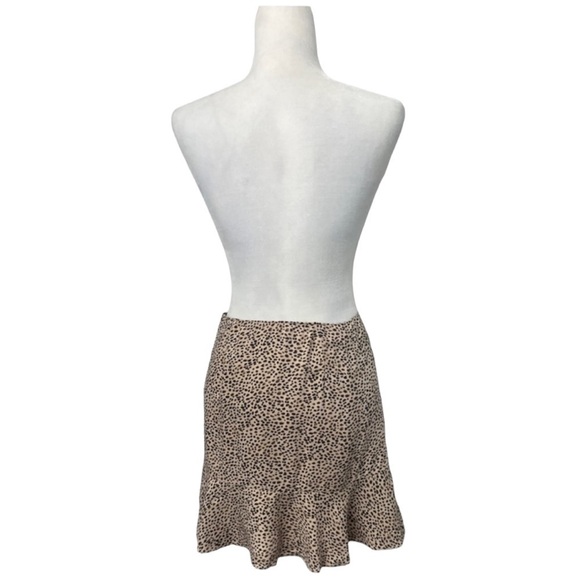 Abercrombie & Fitch Ruched Cheetah Print Skirt - Size Small - Picture 6 of 13